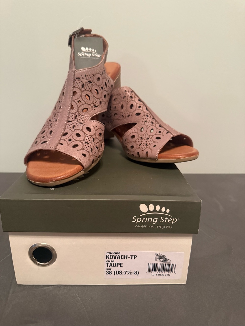Spring Step Kovach Sandal - Picture 2 of 7